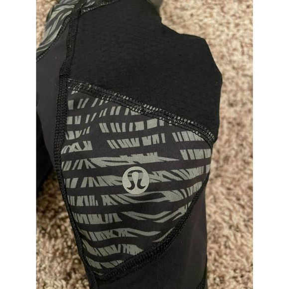 Lululemon Women's Black & Gray Skinny Leggings 6 - Picture 5 of 10